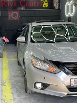 نيسان ألتيما